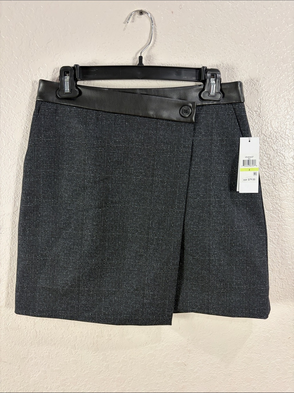 DKNY ,Size 4,Women’s Black Plaid Wrap Mini Skirt with Faux Leather Trim